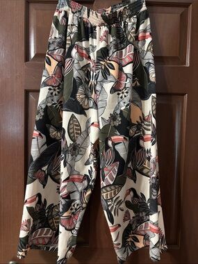 Parque Das Aves Brazil Tropical Bird Floral Wide Leg Cropped Pants XL GG RARE!